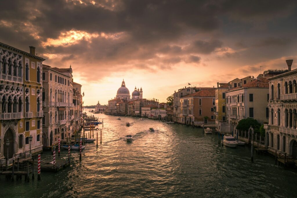 The Heart of Venice: St Mark's square, Rialto Bridge and Grand Canal tour experience